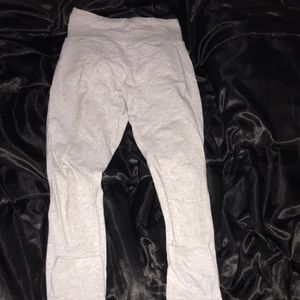 Gray high waisted leggings